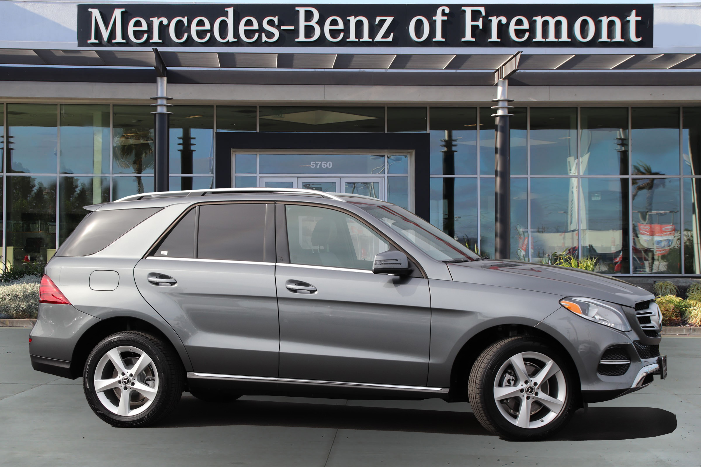 Pre Owned 2018 Mercedes Benz Gle 350