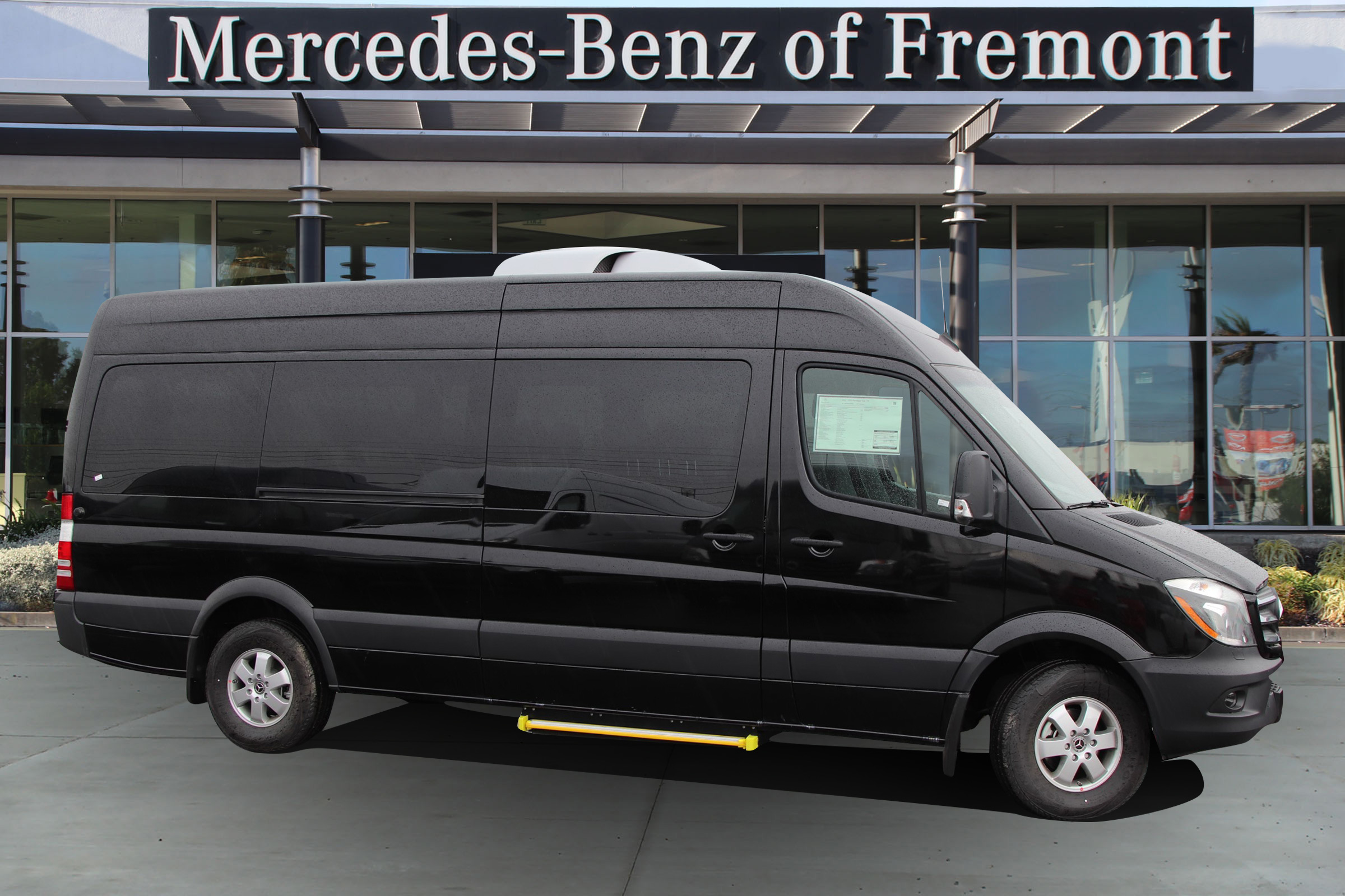 New 2018 Mercedes-Benz Sprinter Passenger Van 2500 High Roof V6 170 RWD ...